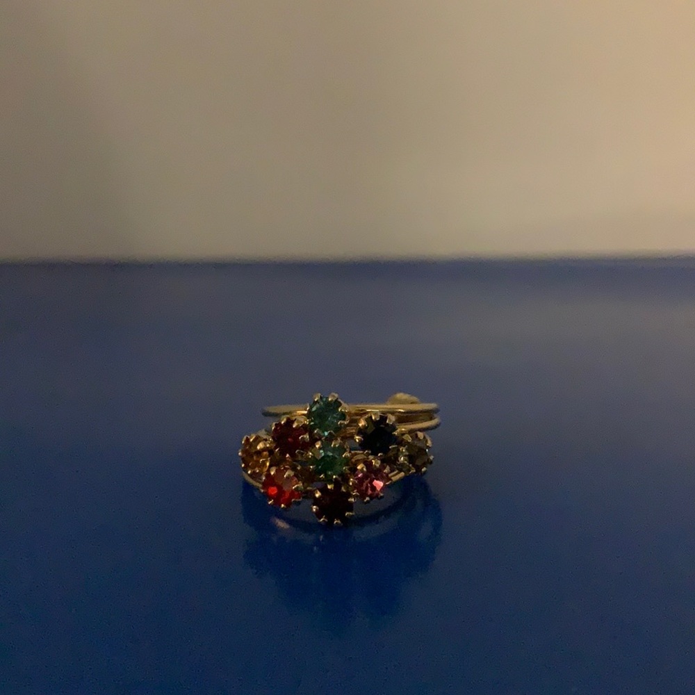 Size six ring faux gold